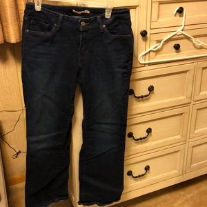 Levi bootcut jeans